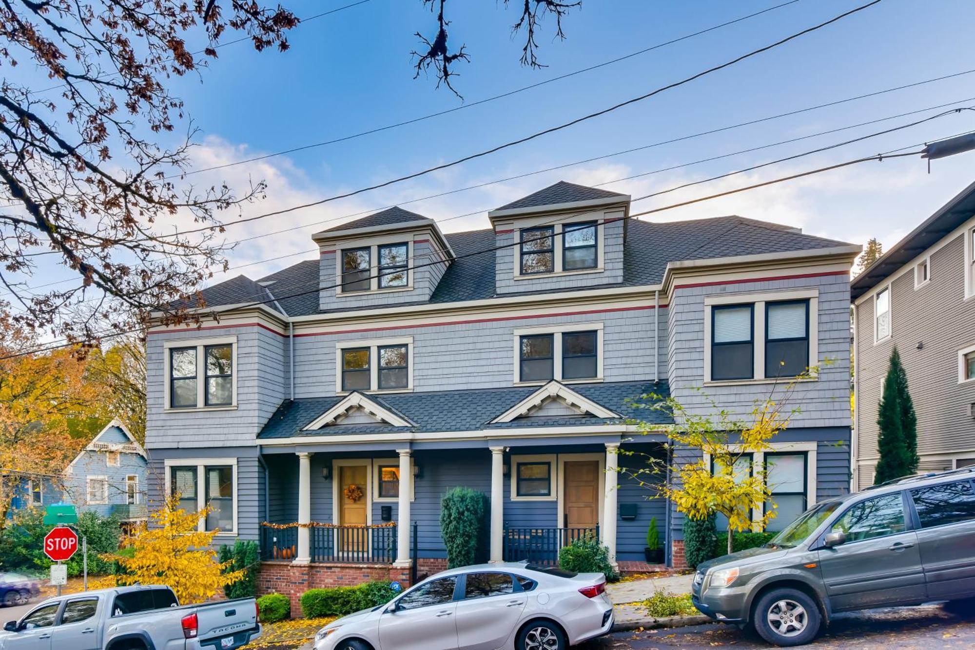 Apartment Walkable Less Than 1 Mi To Dtwn! *