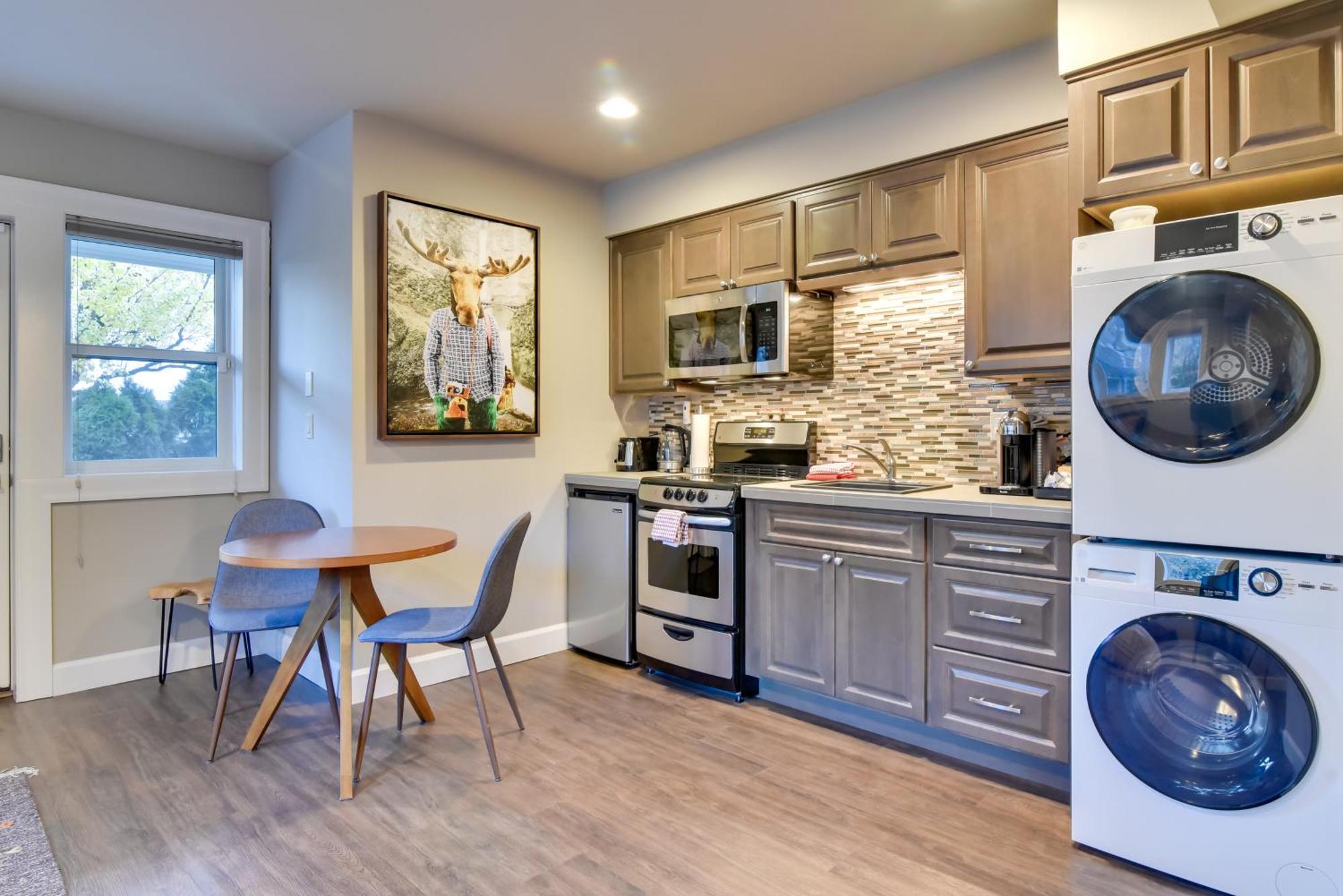 Walkable Less Than 1 Mi To Dtwn! Apartment Portland