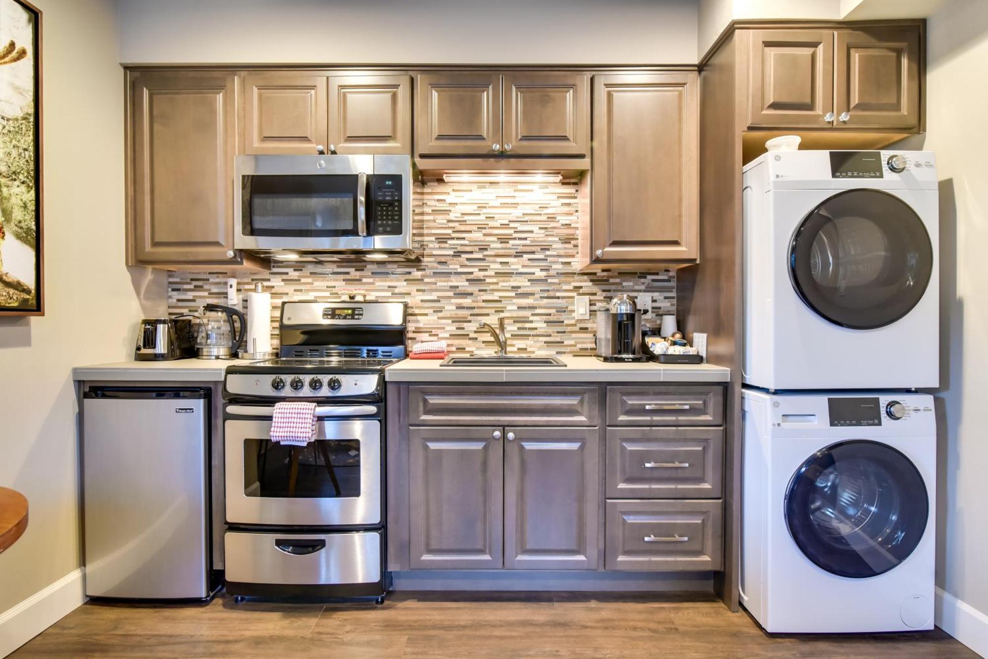 Apartment Walkable Less Than 1 Mi To Dtwn! Portland